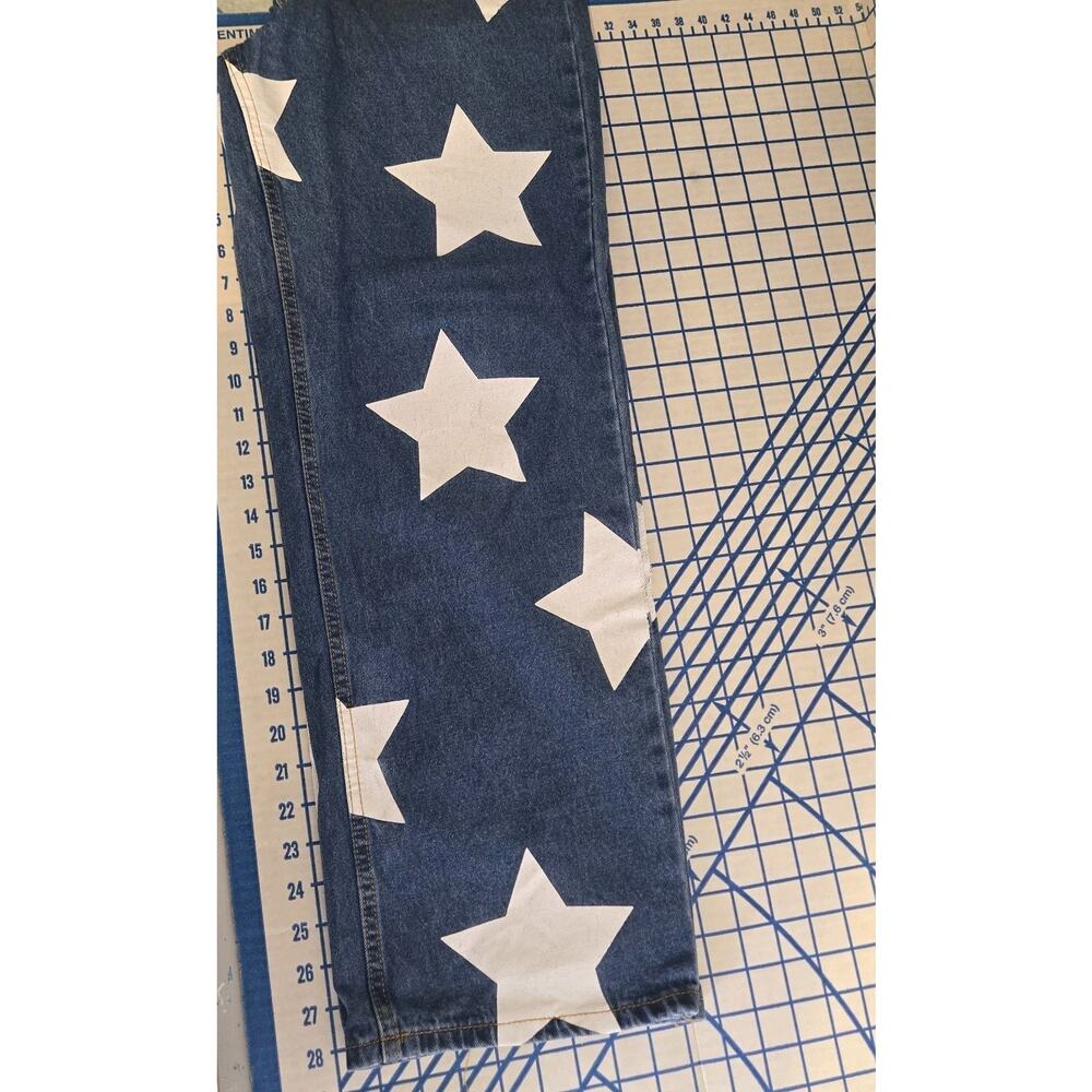 BDG Low-Rise Tapered Baggy Jean Star Print 27 W 28 L Streetwear Skater Punk USA - Picture 6 of 11